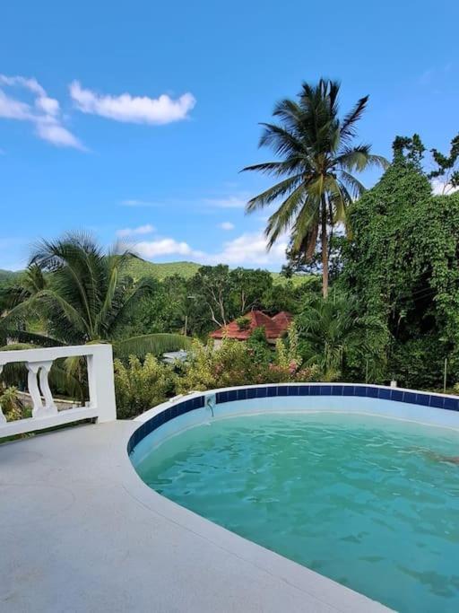 Hillside Retreat * Montego Bay